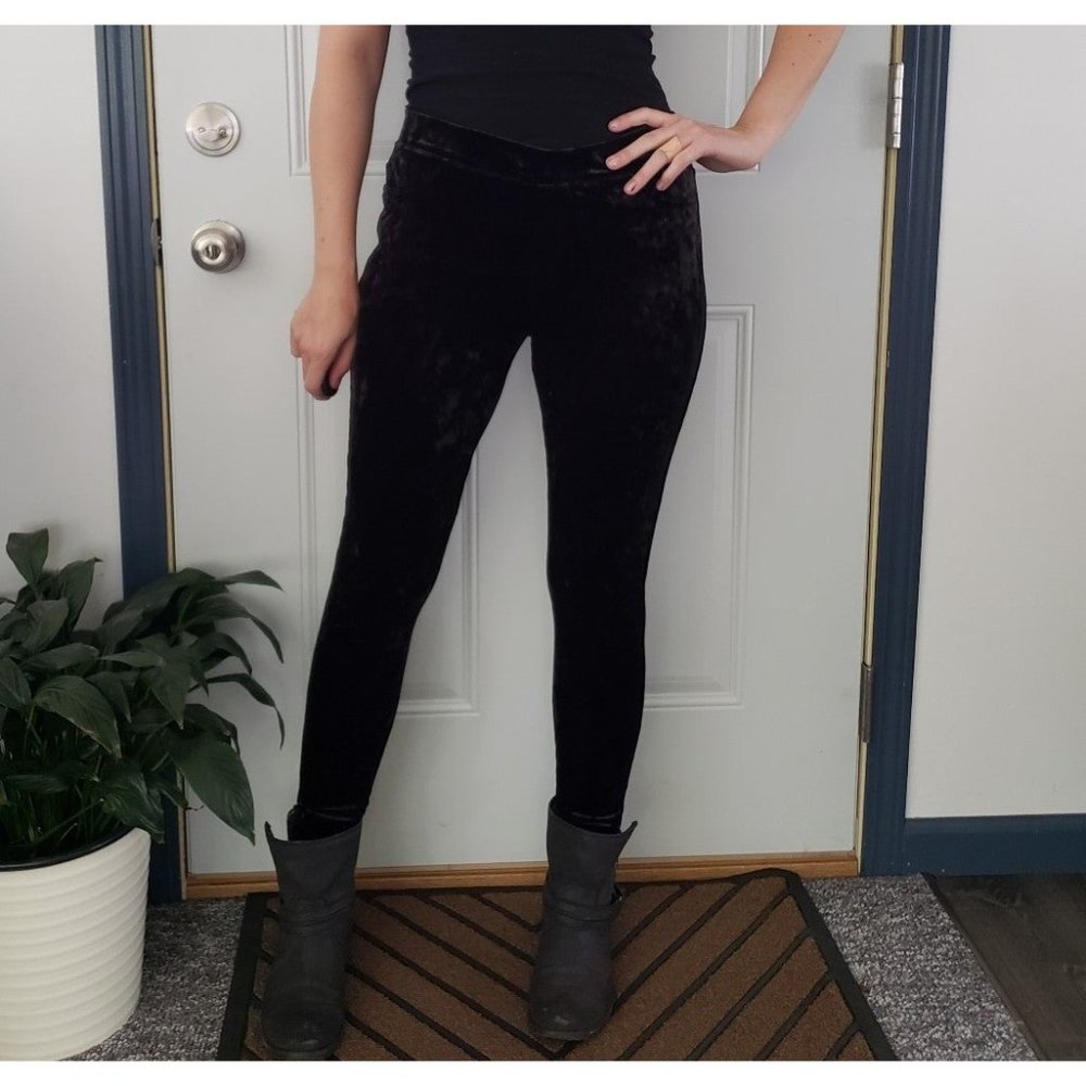Black Crushed Velvet Leggings‎